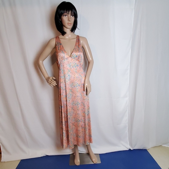 nowhere to be slip dress